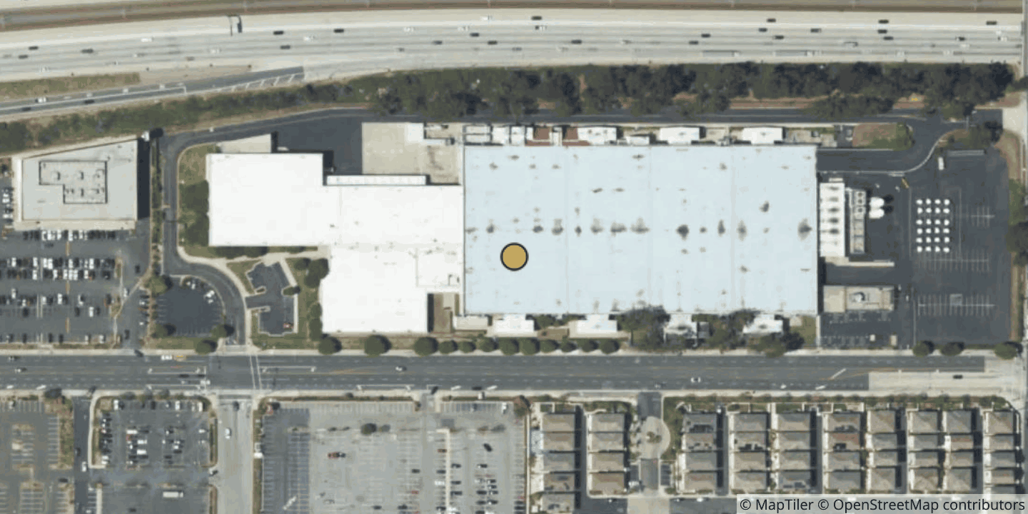 Aerial view of Centersquare Los Angeles (LAX4)