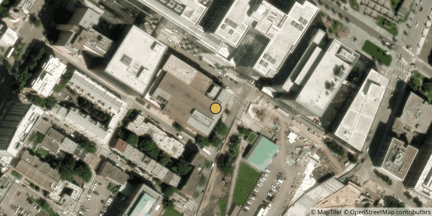 Aerial view of 275 Viger Avenue East