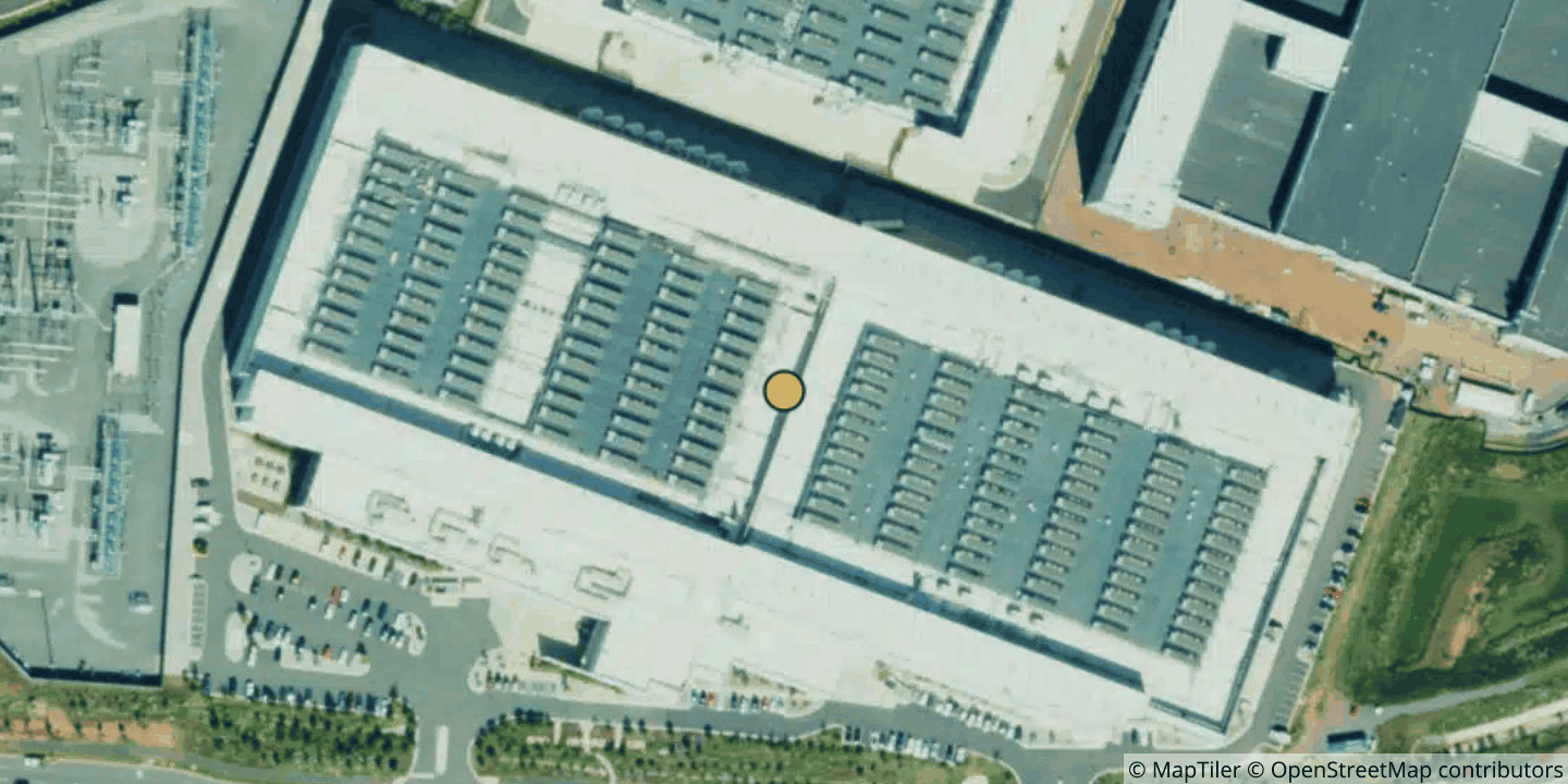 Aerial view of CloudHQ LC1