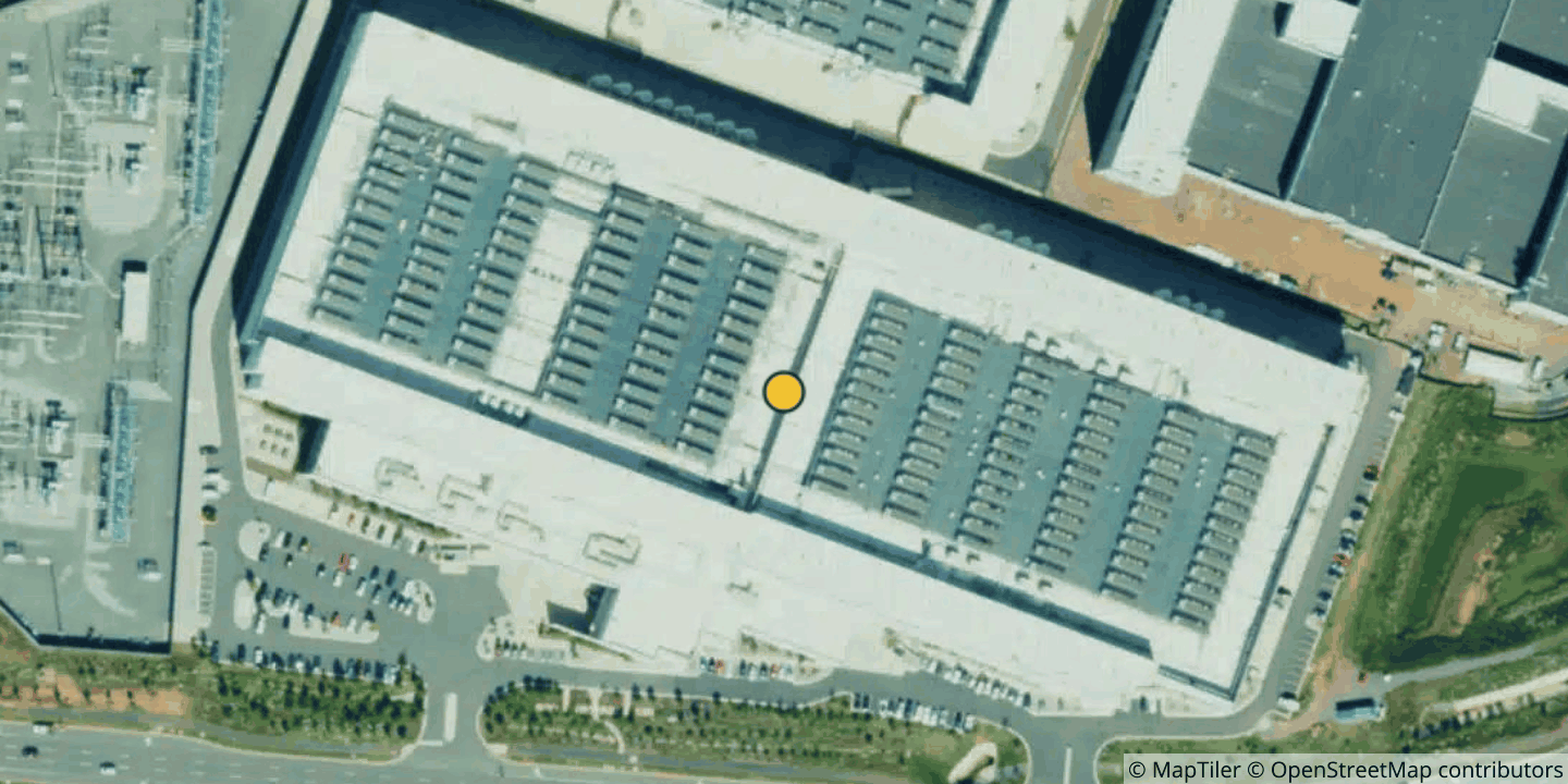 Aerial view of CloudHQ LC10
