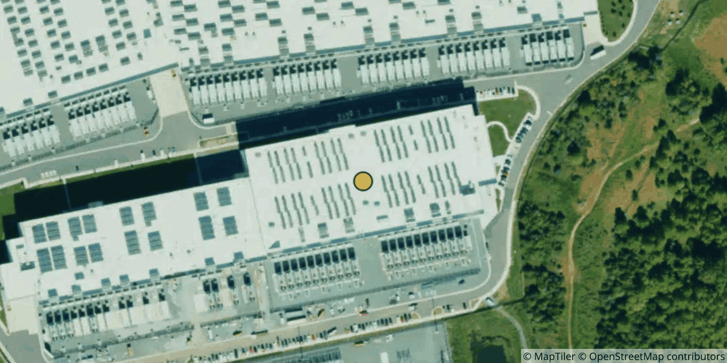 Aerial view of 44540 Round Table Plaza (IAD73)