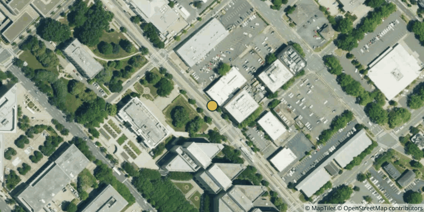 Aerial view of 731 East Trade Street (CTL12)