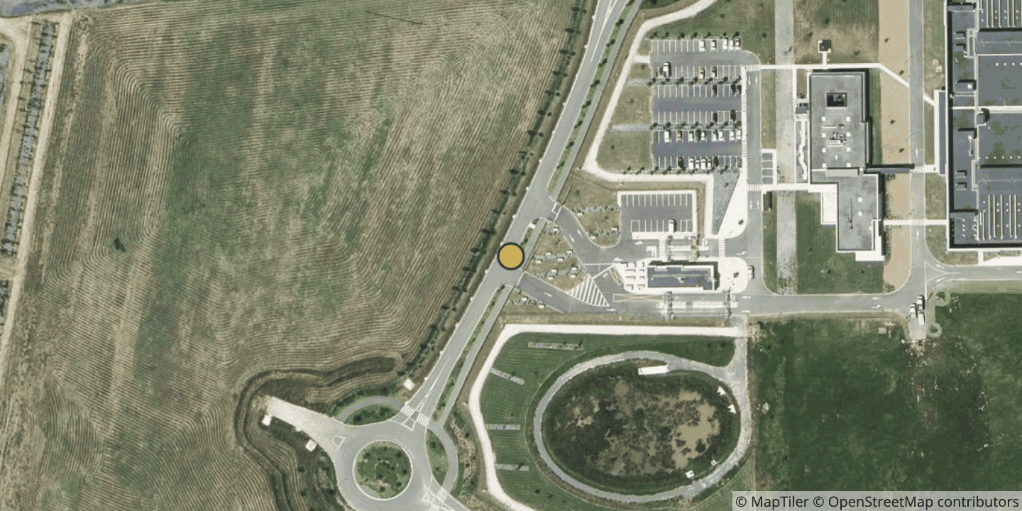 Aerial view of Orange / Chartres