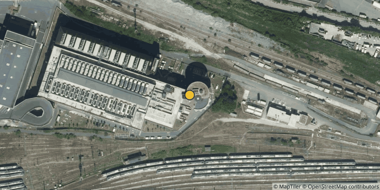 Aerial view of Equinix PA4 - Paris, Pantin