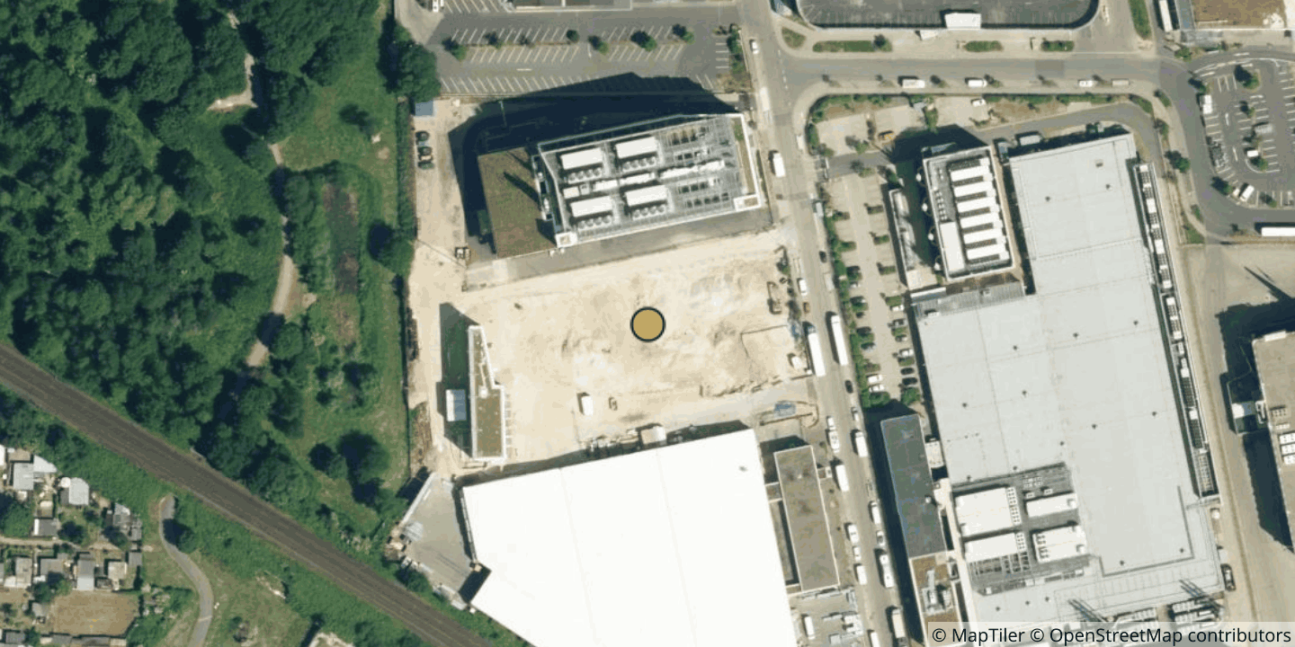 Aerial view of Equinix FR8 - Frankfurt, Larchenstrasse