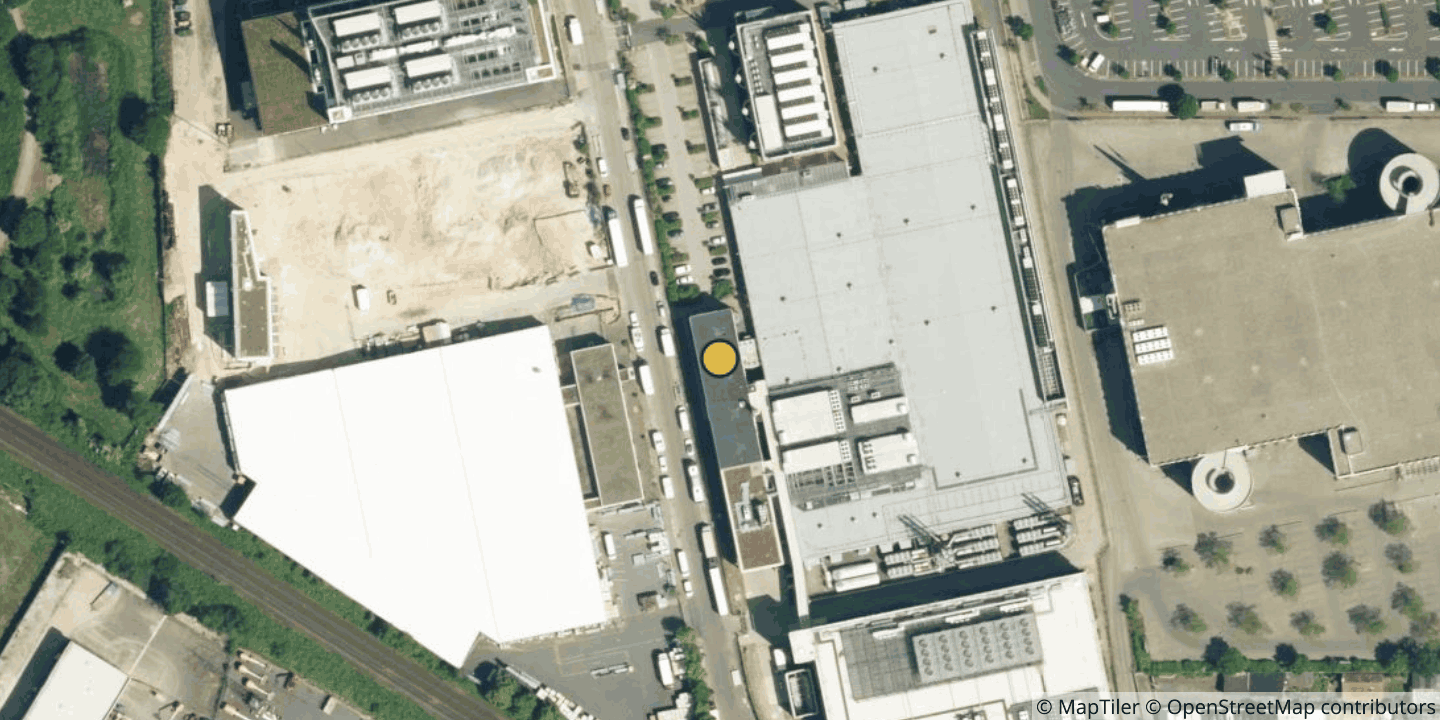 Aerial view of Equinix FR4 - Frankfurt, Larchenstrasse