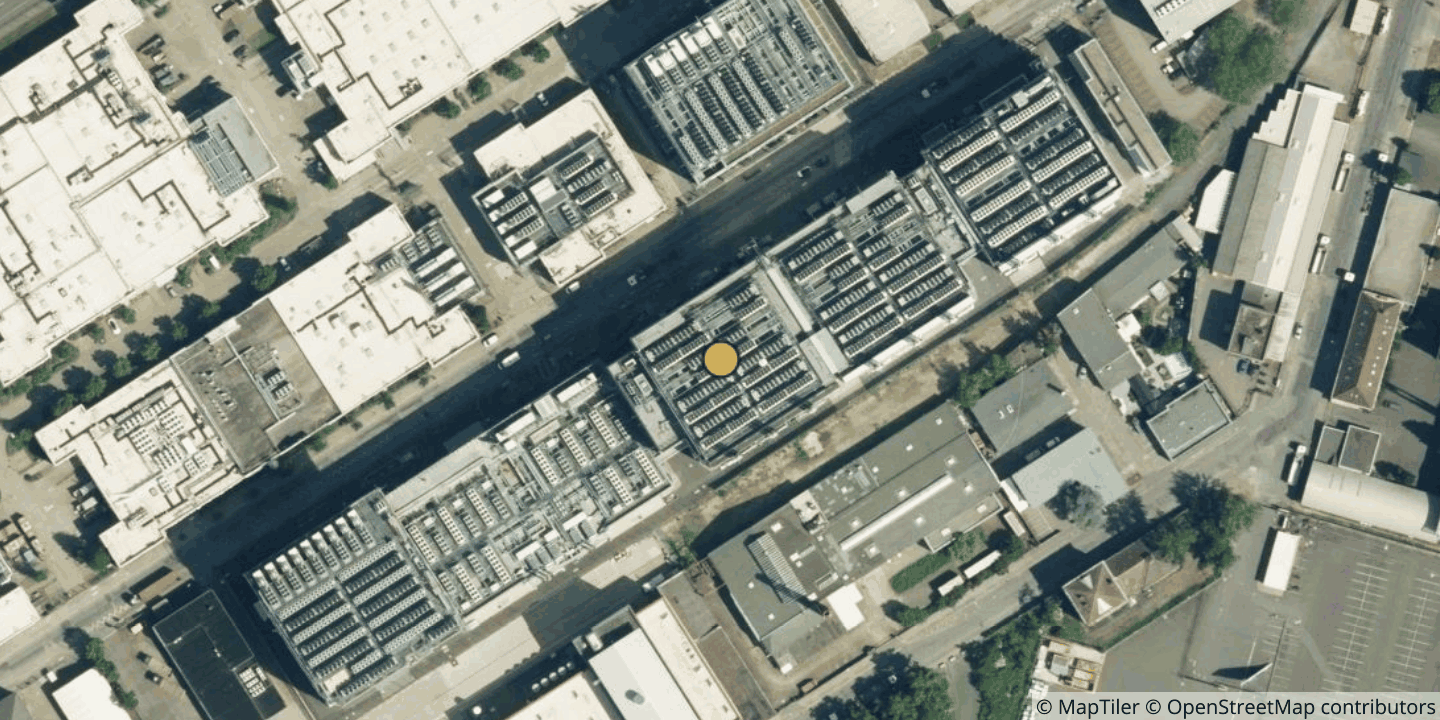 Aerial view of Weismüllerstrasse 38 (FRA10)